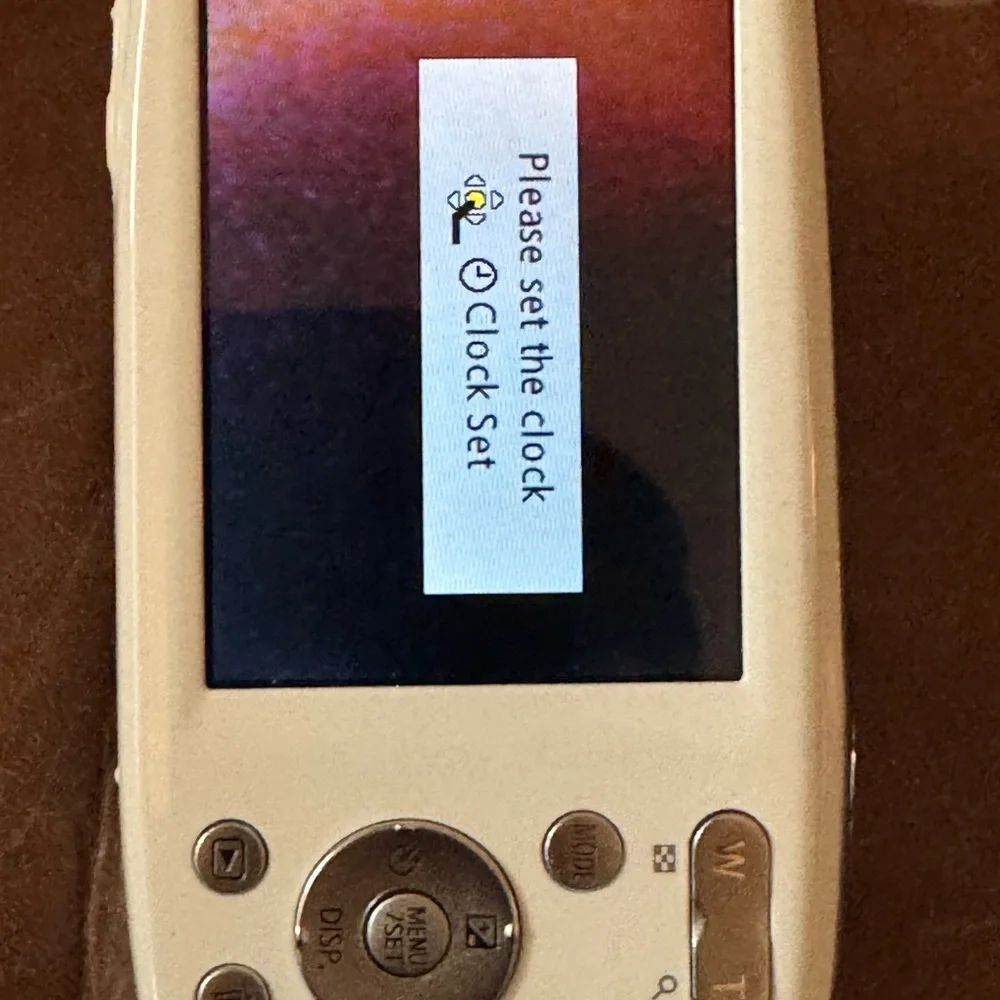 Panasonic Lumix DMC-S3 Digital Camera Excellent. 14.1 MP, 24mm